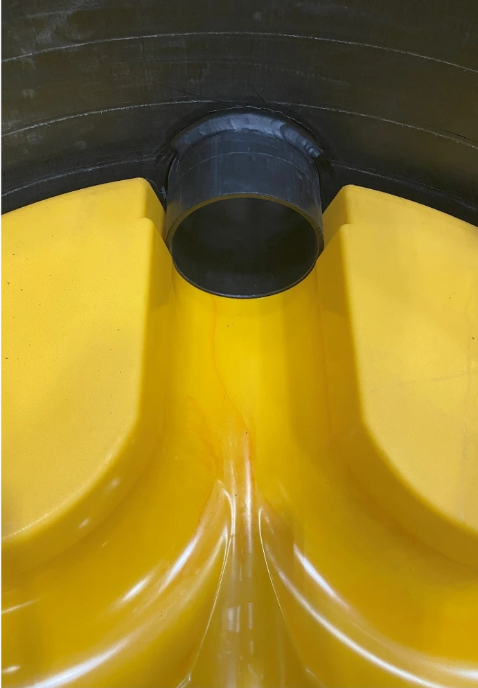 A close-up of inlet connection detail Illustrating the smooth, precision-formed surface that supports leak-free performance and long-term minimal maintenance.